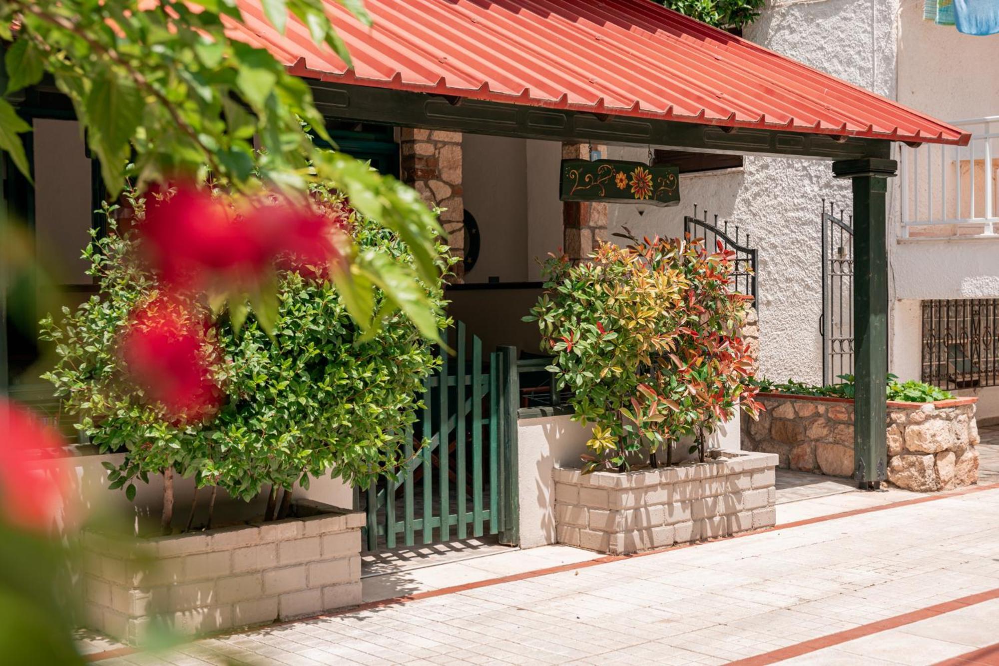 桑特酒店 Kallithea  外观 照片