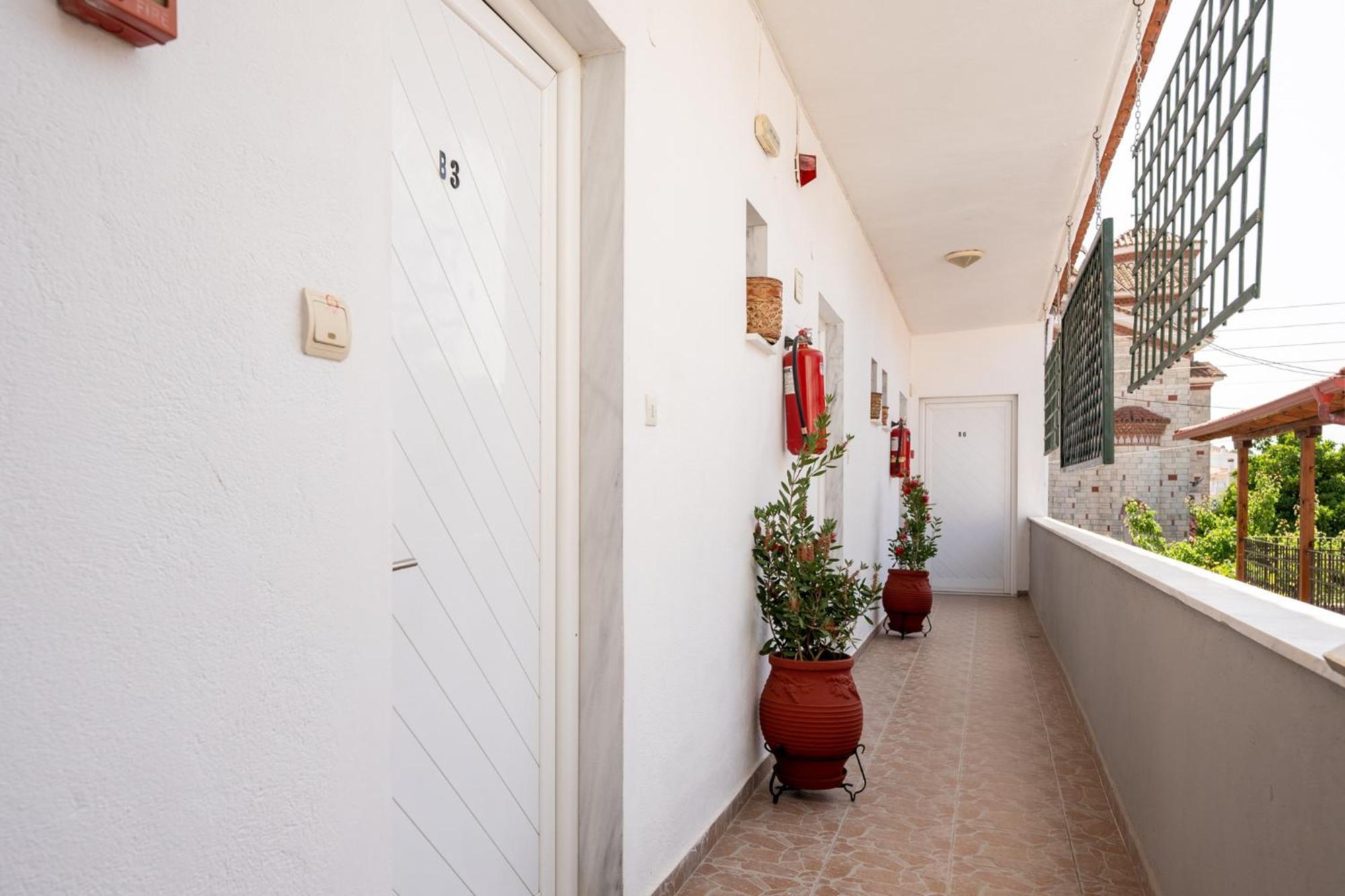 桑特酒店 Kallithea  外观 照片